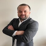 Evren Uzungüngör